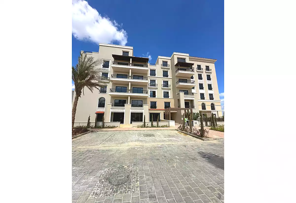 https://aqarmap.com.eg/ar/listing/5239228-for-sale-cairo-el-sheikh-zayed-city-compounds-kmbwnd-fyldj-wyst-dr-llttwyr