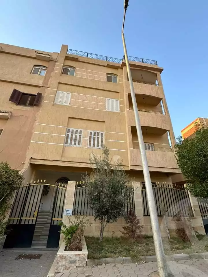 https://aqarmap.com.eg/en/listing/5241730-for-sale-cairo-el-shorouk-lmntq-lkhms