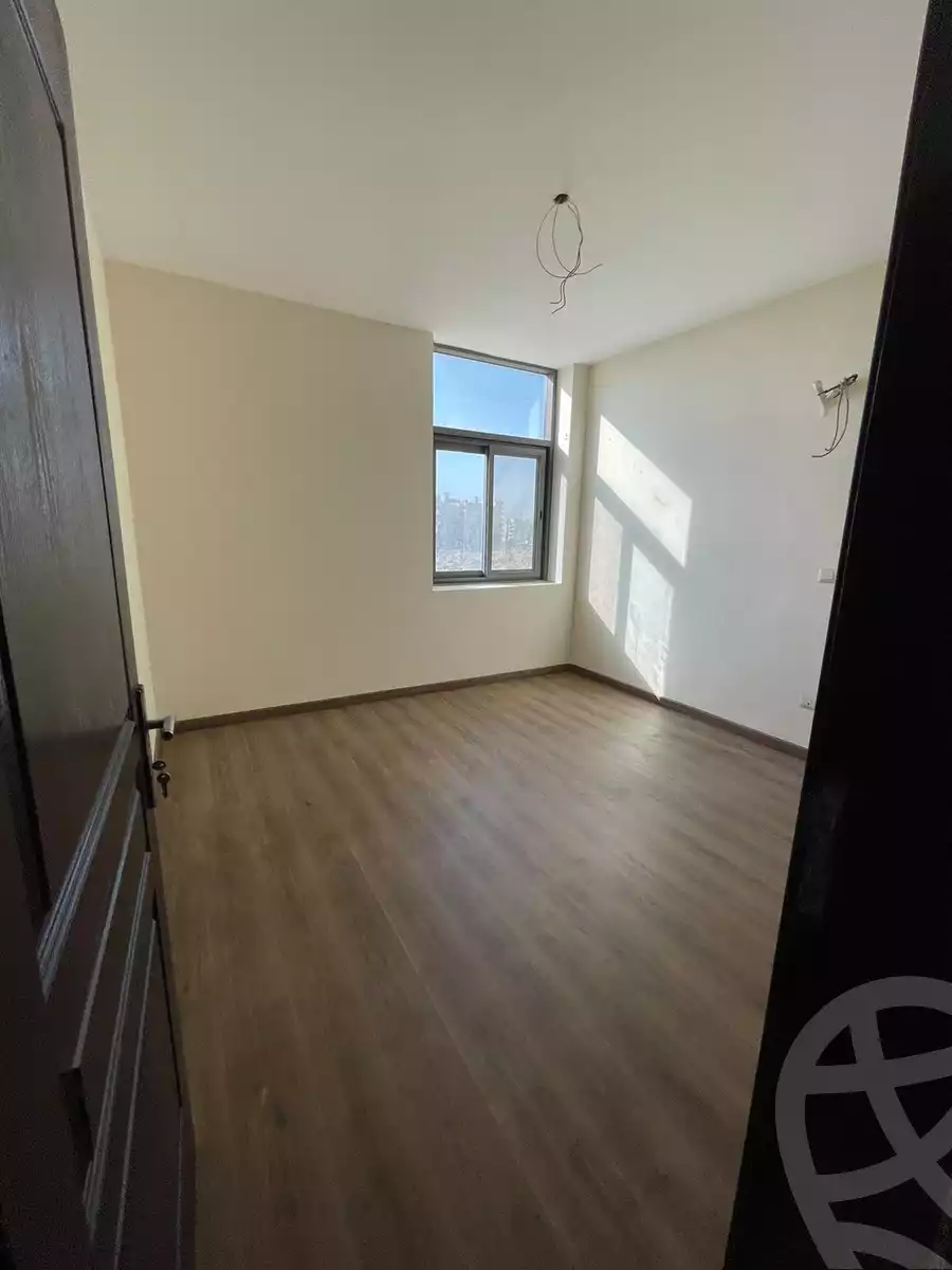 https://aqarmap.com.eg/en/listing/5242026-for-rent-cairo-new-cairo-compounds-el-deyar-mokhabarat
