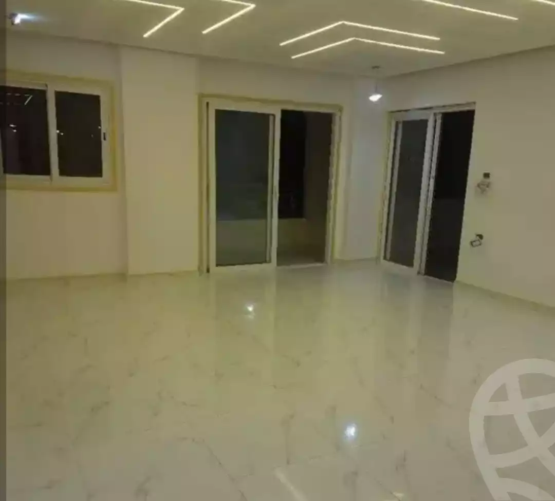 https://aqarmap.com.eg/ar/listing/5243220-for-sale-cairo-mokattam-lhdb-l-ly-diplomats-neighborhood