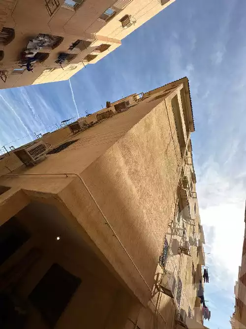 https://aqarmap.com.eg/ar/listing/5980887-for-sale-cairo-new-cairo-south-investors-al-gezira-st