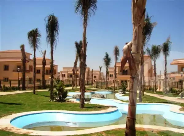 https://aqarmap.com.eg/en/listing/5246343-for-sale-cairo-el-sheikh-zayed-city-compounds-greens