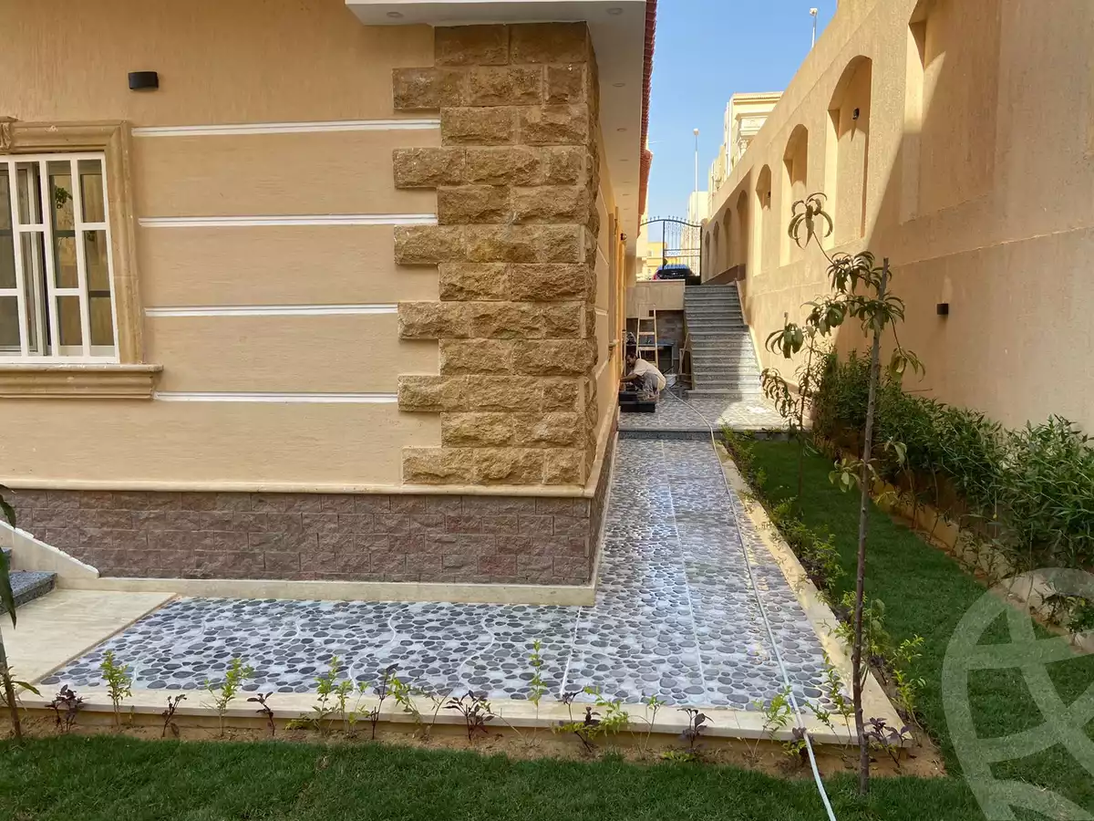 https://aqarmap.com.eg/en/listing/5251129-for-rent-cairo-new-cairo-el-kornfol-el-kornfol-1