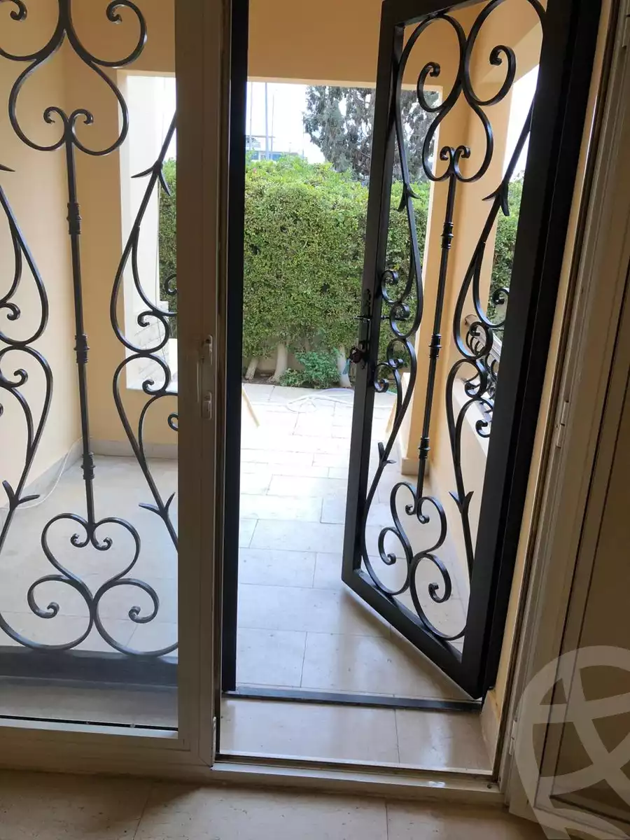 https://aqarmap.com.eg/en/listing/5251608-for-rent-cairo-el-sheikh-zayed-city-compounds-hy-lnd