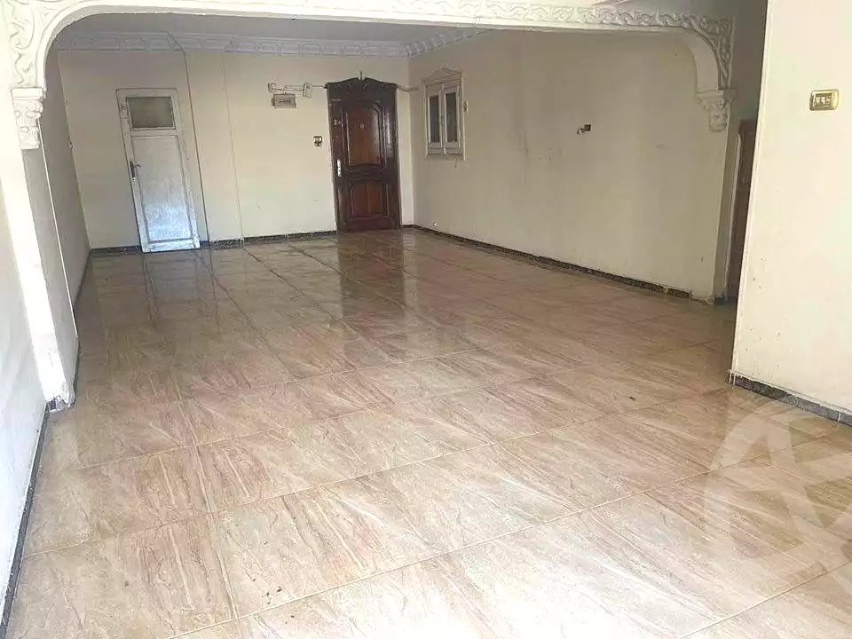 https://aqarmap.com.eg/en/listing/5255496-for-rent-cairo-mokattam-lhdb-l-ly-shareaa-9