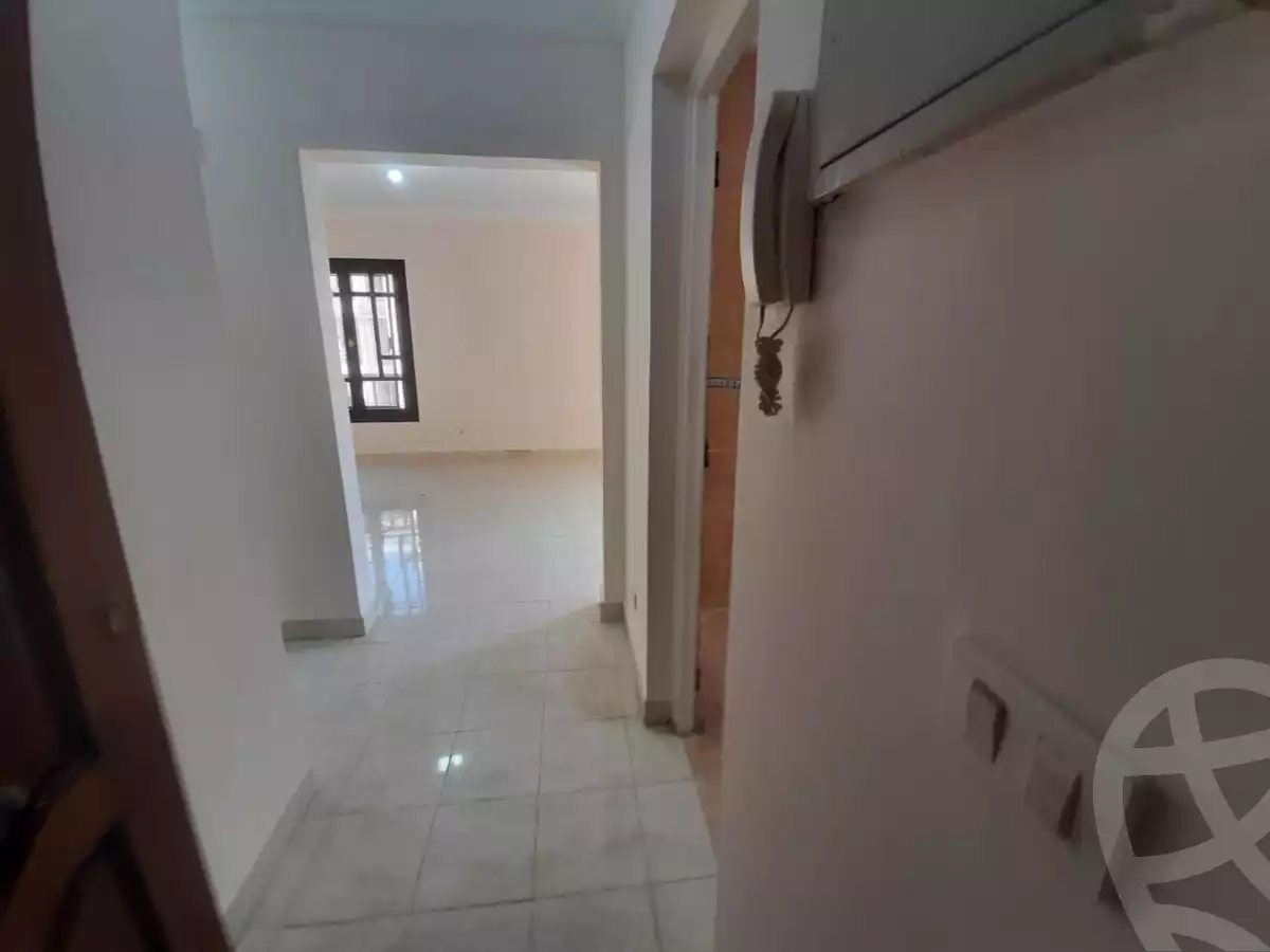 https://aqarmap.com.eg/en/listing/5256505-for-rent-cairo-new-cairo-lrhb-city-phase-5-ibn-al-nafees-st