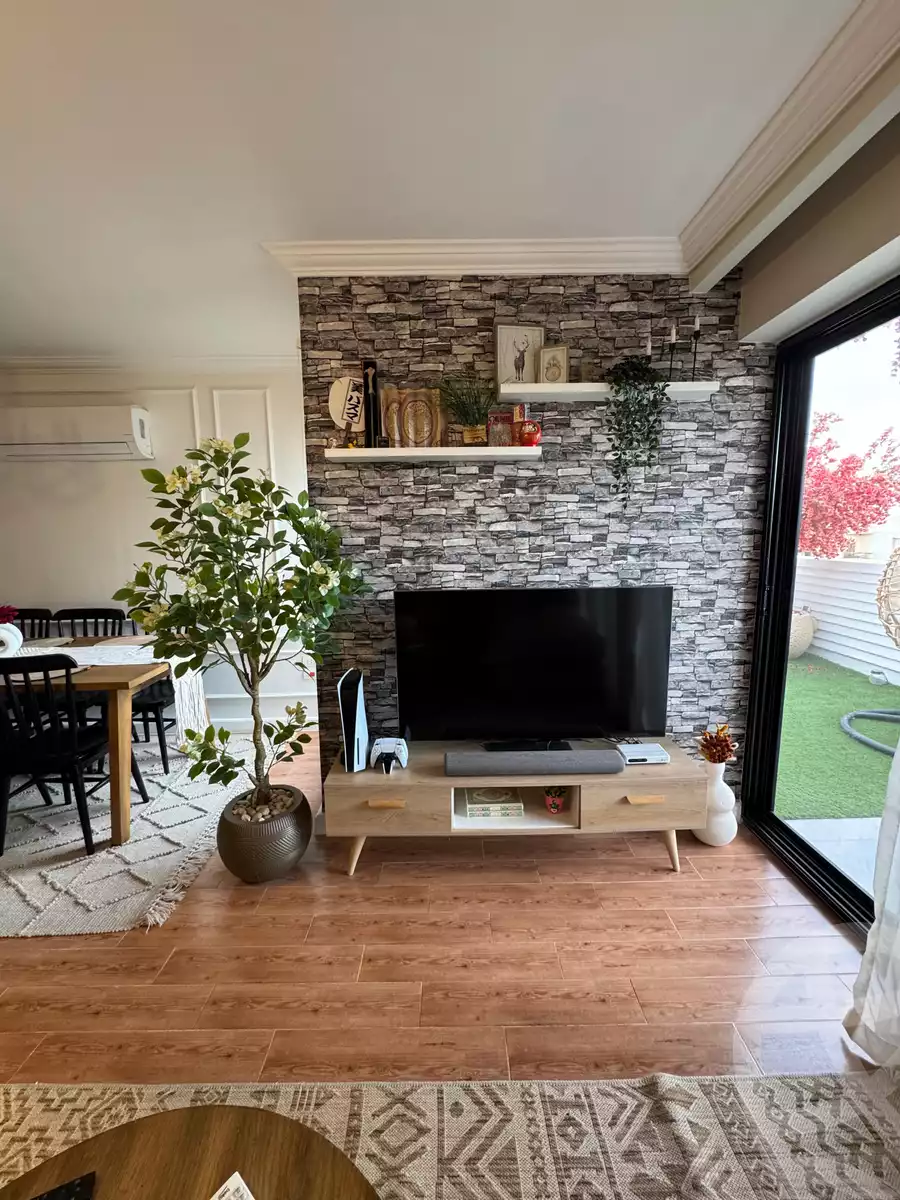 https://aqarmap.com.eg/en/listing/5259113-for-sale-cairo-el-sheikh-zayed-city-compounds-hadayek-el-mohandiseen
