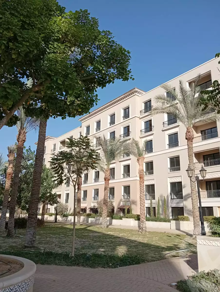 https://aqarmap.com.eg/ar/listing/5259223-for-sale-cairo-el-sheikh-zayed-city-compounds-kmbwnd-fyldj-wyst-dr-llttwyr