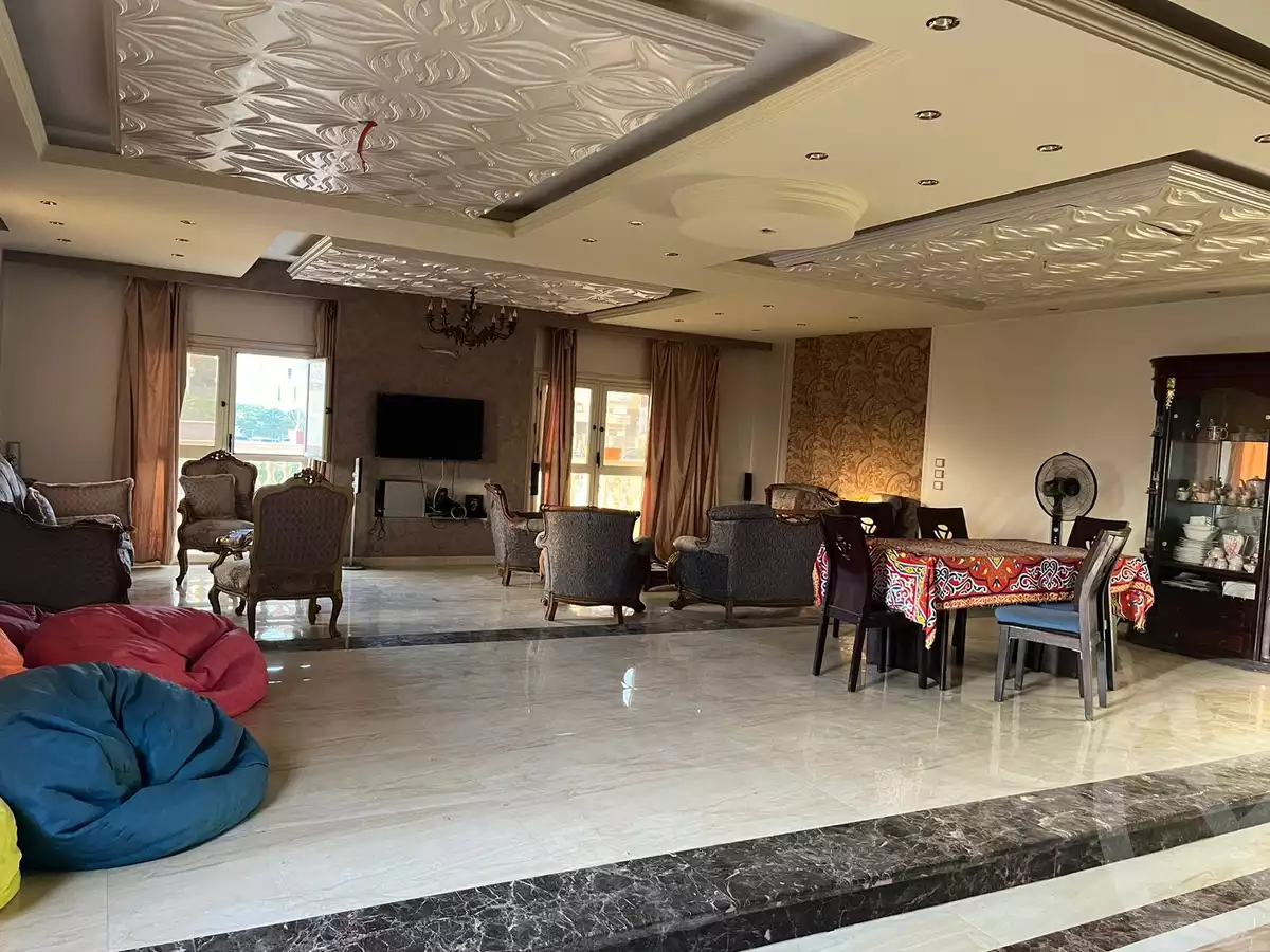 https://aqarmap.com.eg/en/listing/5264643-for-sale-cairo-al-oubour-el-hay-el-khames-ali-hassan-shaaban-st