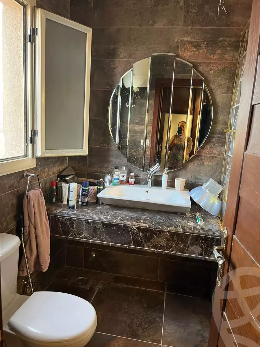 https://aqarmap.com.eg/en/listing/5264643-for-sale-cairo-al-oubour-el-hay-el-khames-ali-hassan-shaaban-st