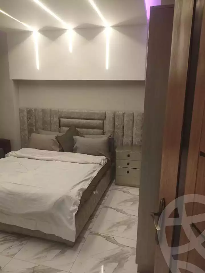 https://aqarmap.com.eg/ar/listing/5273452-for-rent-cairo-mokattam-lhdb-l-ly-diplomats-neighborhood