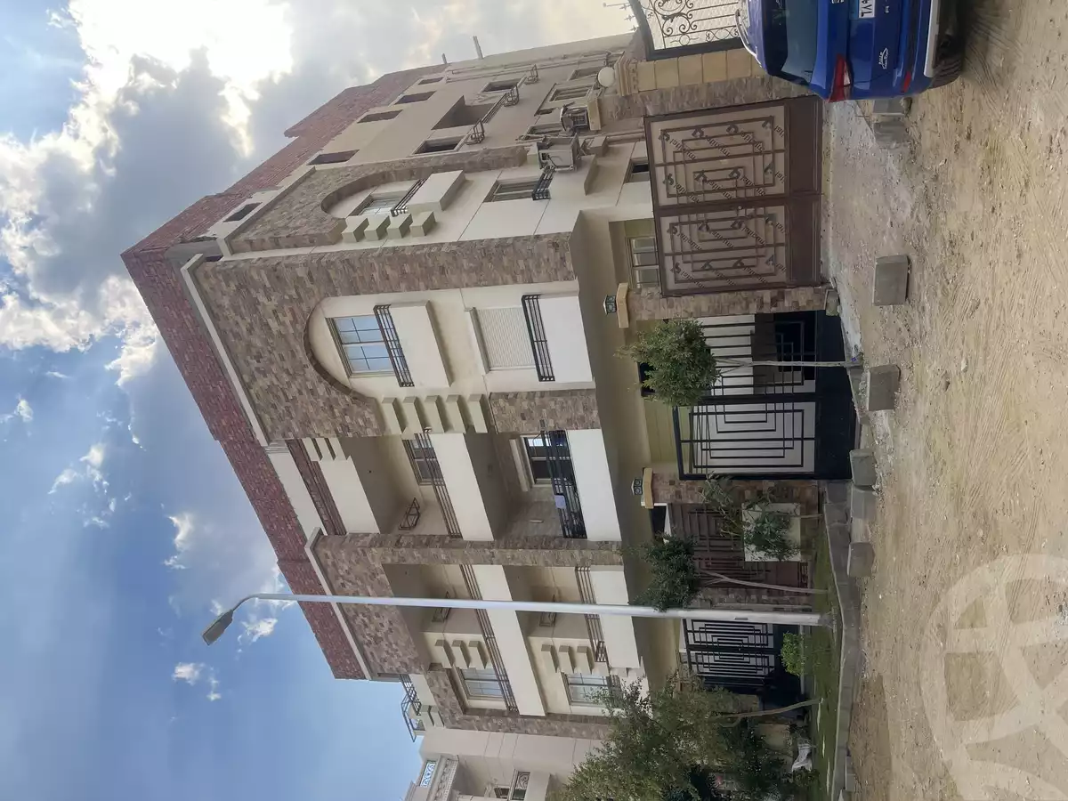 https://aqarmap.com.eg/en/listing/5893204-for-sale-cairo-new-cairo-el-kornfol-el-kornfol-5