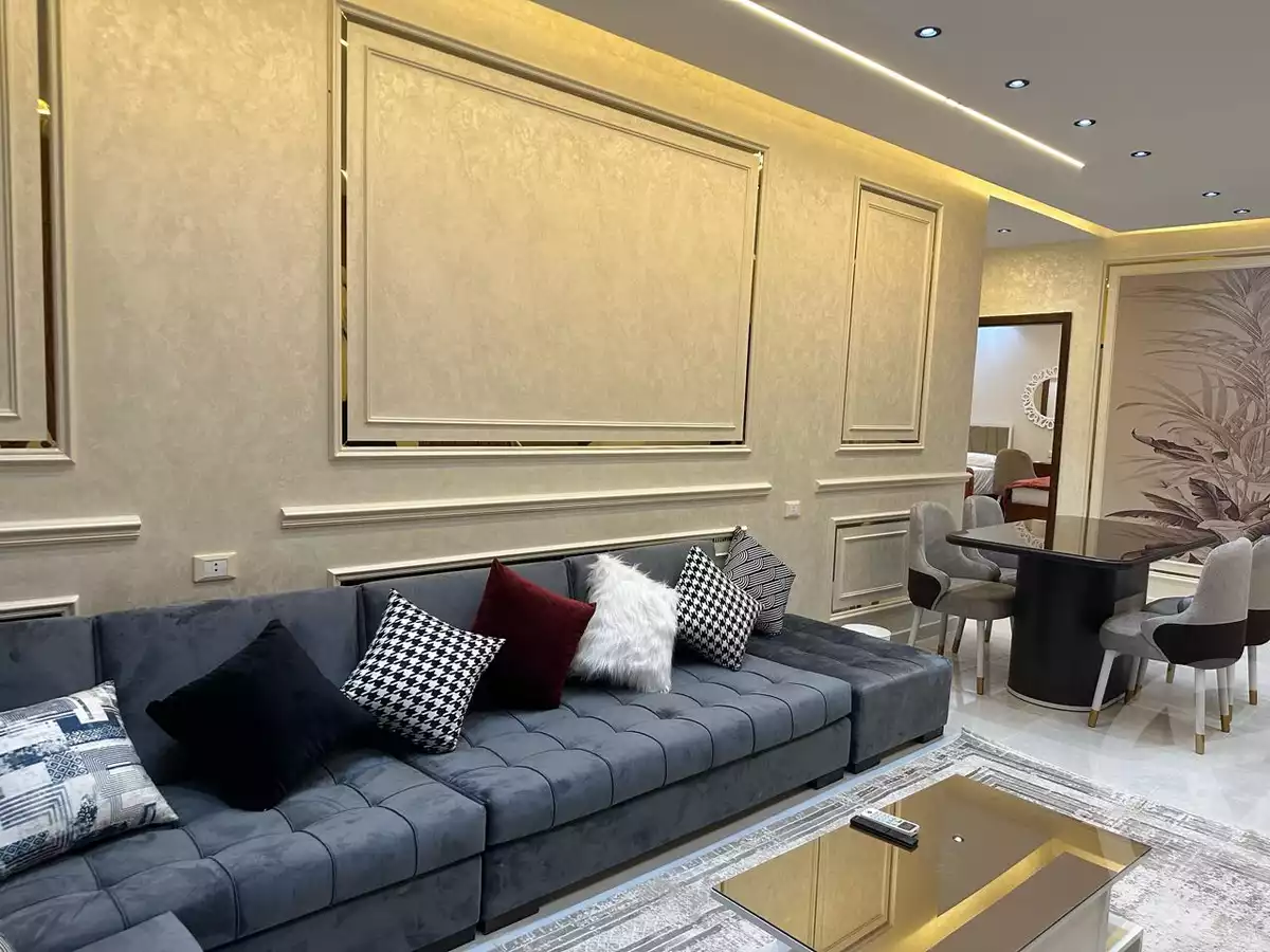 https://aqarmap.com.eg/ar/listing/5276638-for-rent-cairo-6th-of-october-el-ahyaa-neighborhood-1st-al-maahad