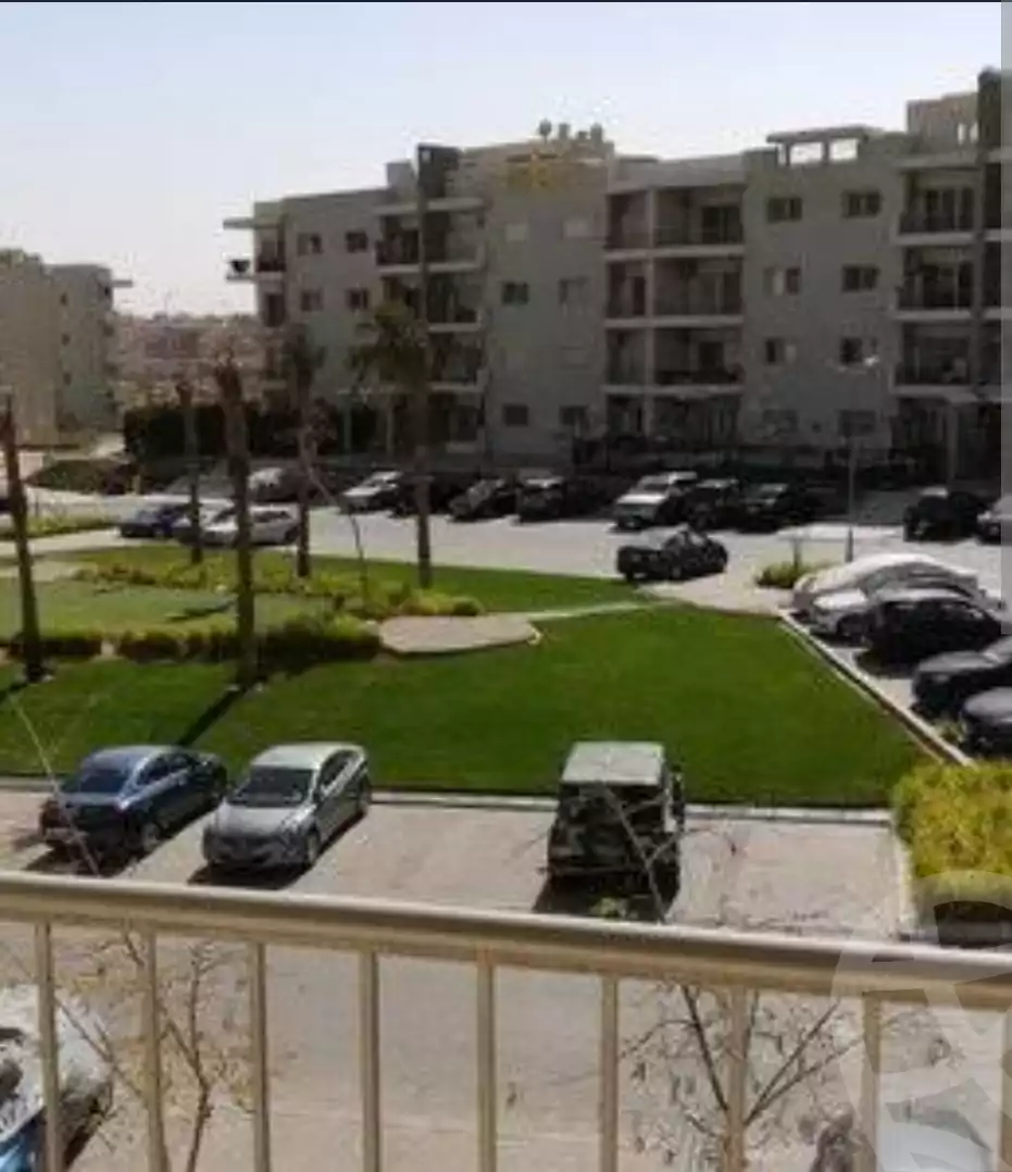 https://aqarmap.com.eg/ar/listing/5277846-for-rent-cairo-el-sheikh-zayed-city-compounds-dh-drys
