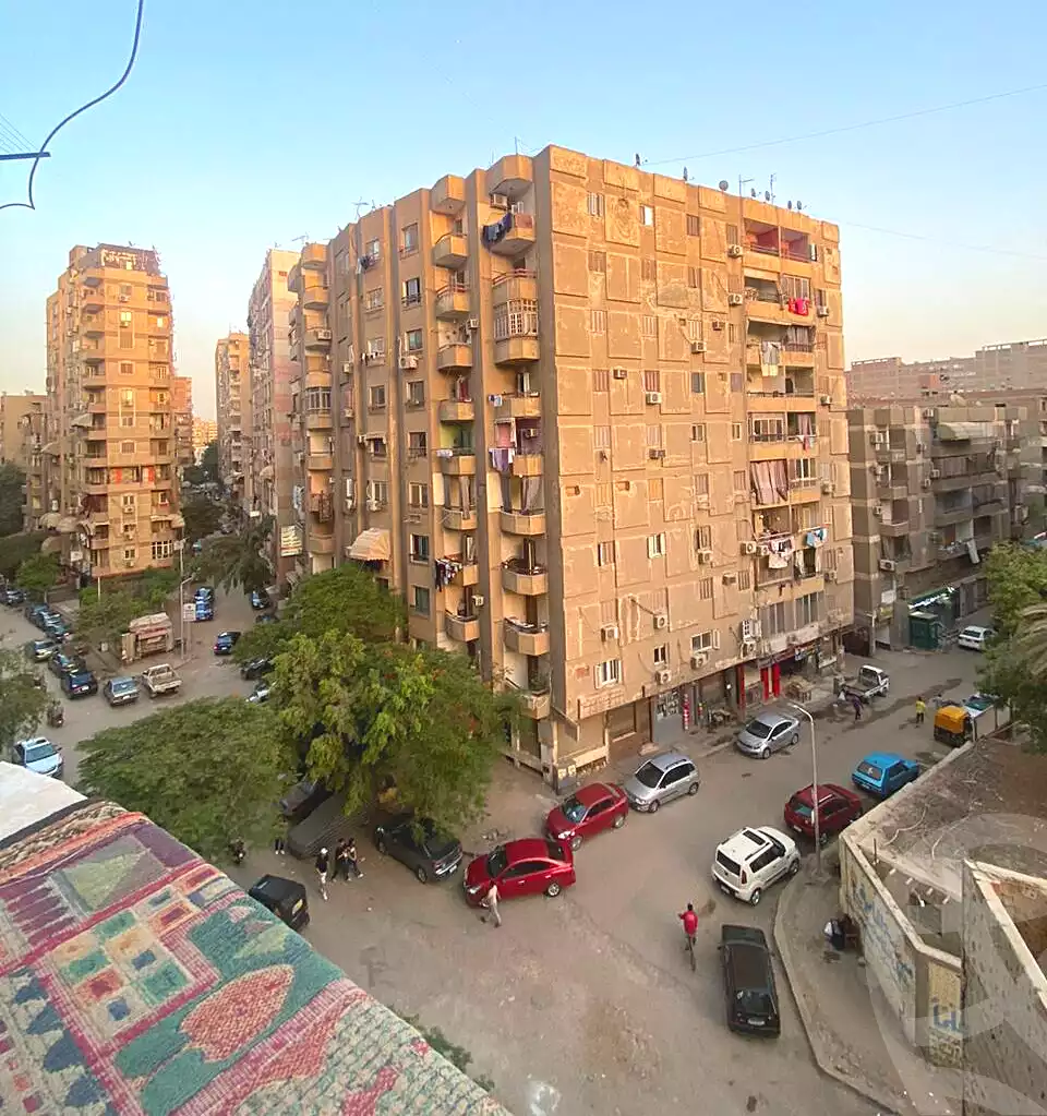 https://aqarmap.com.eg/en/listing/4932337-for-sale-cairo-el-zaytun-hlmy-lzytwn-ibn-el-hakam-sq