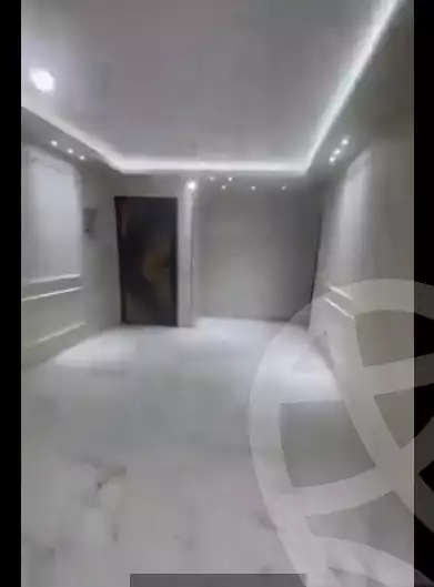 https://aqarmap.com.eg/ar/listing/5281469-for-rent-cairo-faisal-kafr-tohormos-mohammed-hasan-st