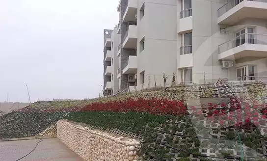 https://aqarmap.com.eg/en/listing/5283632-for-sale-cairo-el-sheikh-zayed-city-compounds-dh-drys