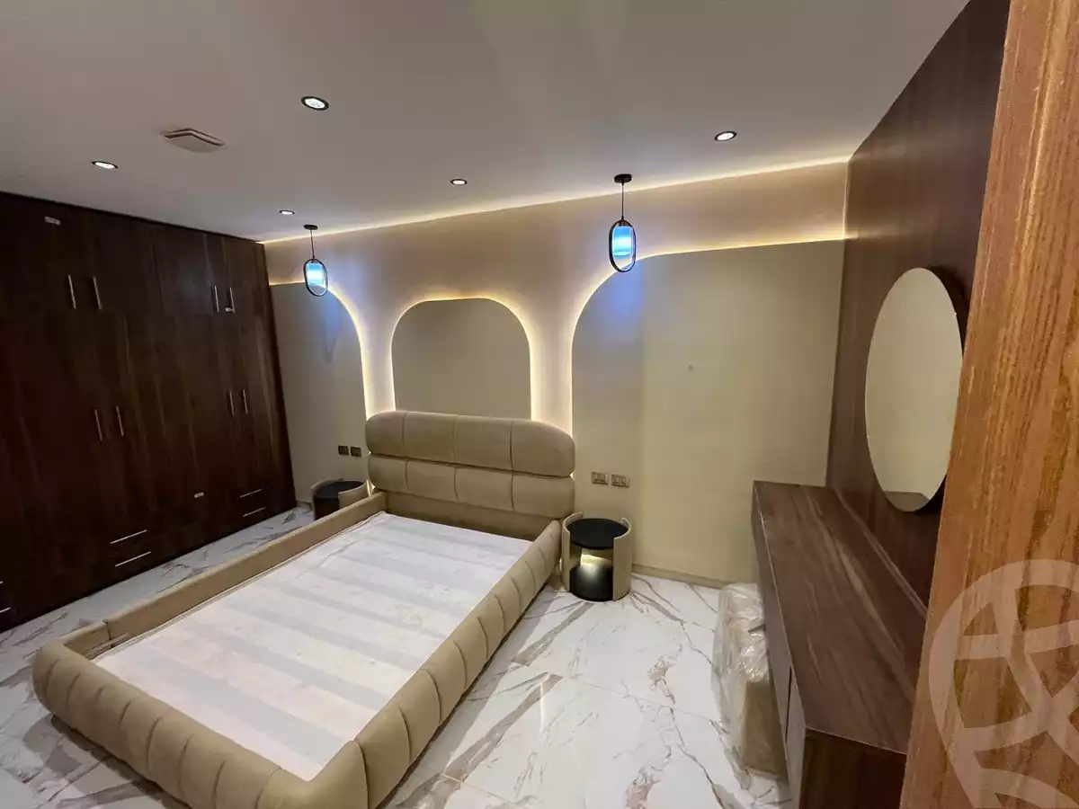 https://aqarmap.com.eg/en/listing/5284044-for-sale-cairo-ljyz-shareaa-morad  charel degol