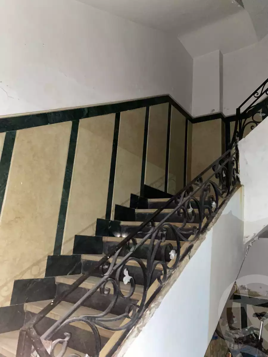 https://aqarmap.com.eg/ar/listing/5285013-for-sale-qalyubia-banha-city-el-ramla