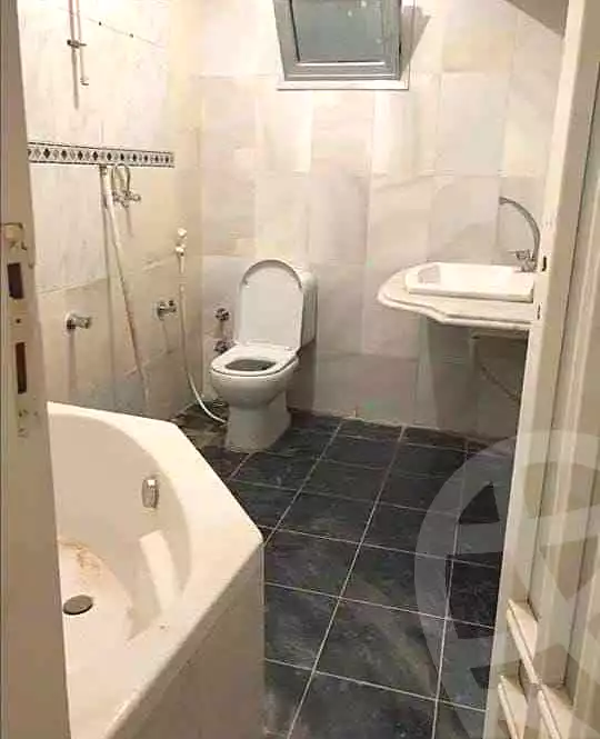 https://aqarmap.com.eg/en/listing/5285665-for-rent-alexandria-lauran-mohammed-al-eqbal-st