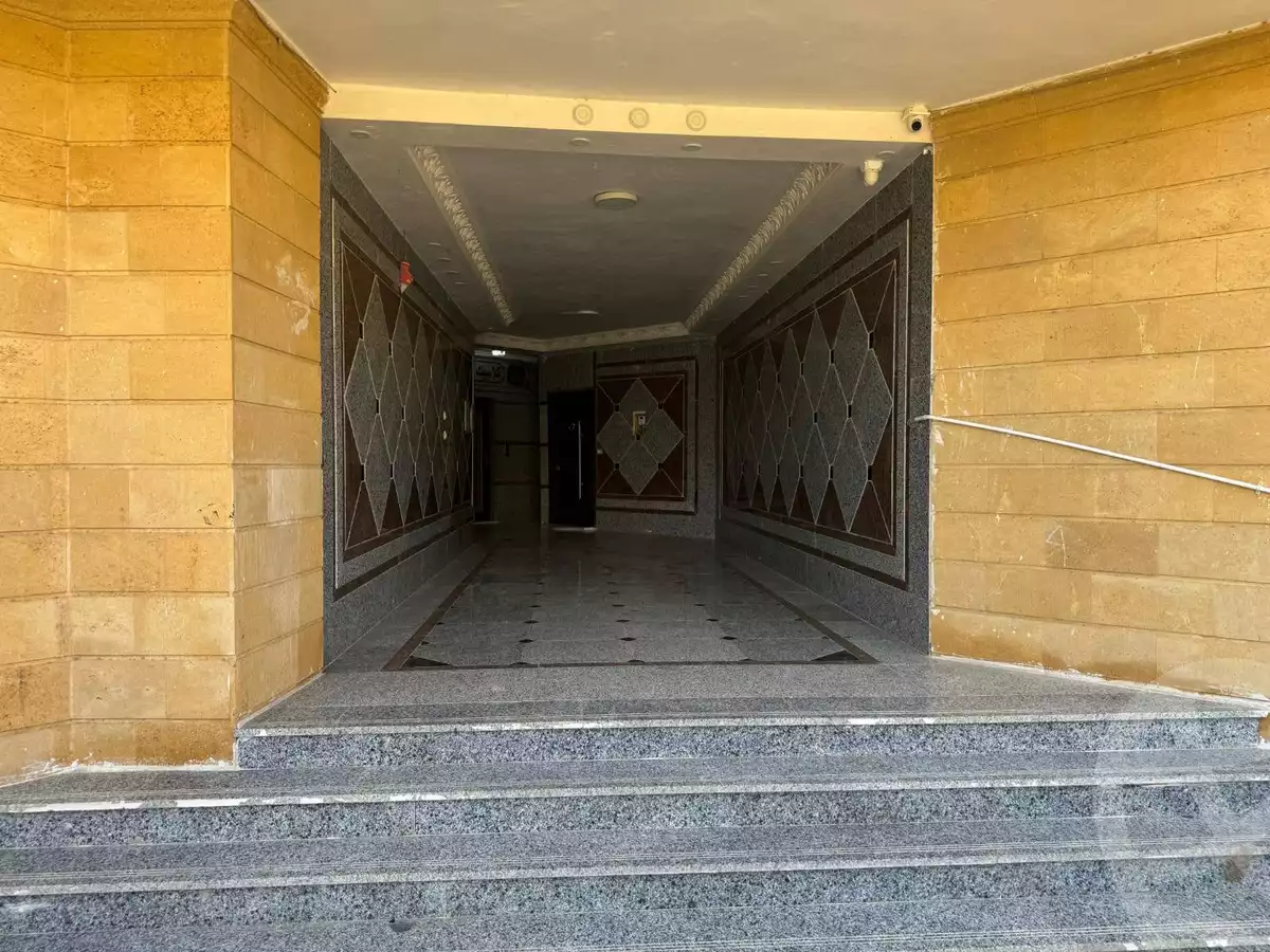 https://aqarmap.com.eg/en/listing/5286196-for-rent-cairo-el-shorouk-compounds-dr-msr