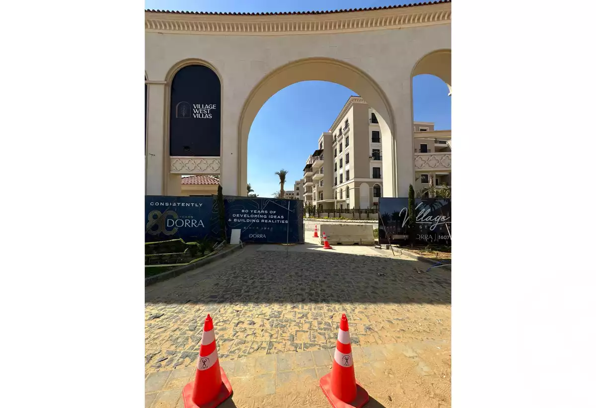 https://aqarmap.com.eg/ar/listing/5287022-for-sale-cairo-el-sheikh-zayed-city-compounds-kmbwnd-fyldj-wyst-dr-llttwyr