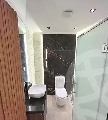 https://aqarmap.com.eg/ar/listing/5290413-for-sale-cairo-ljyz-shareaa-morad charel degol