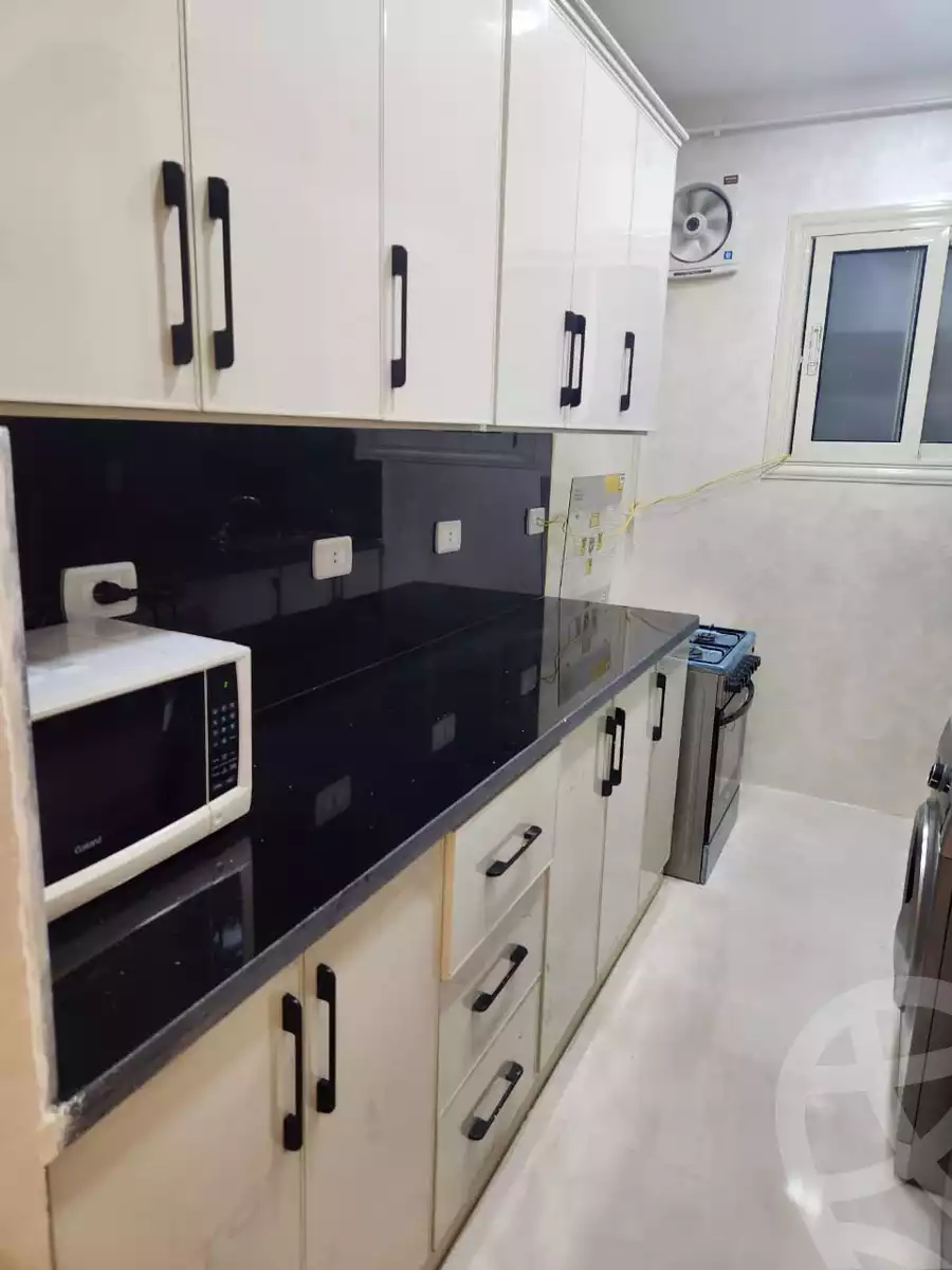 https://aqarmap.com.eg/en/listing/5290928-for-rent-cairo-6th-of-october-el-ahyaa-neighborhood-2nd-dr-mohammed-badawi-st
