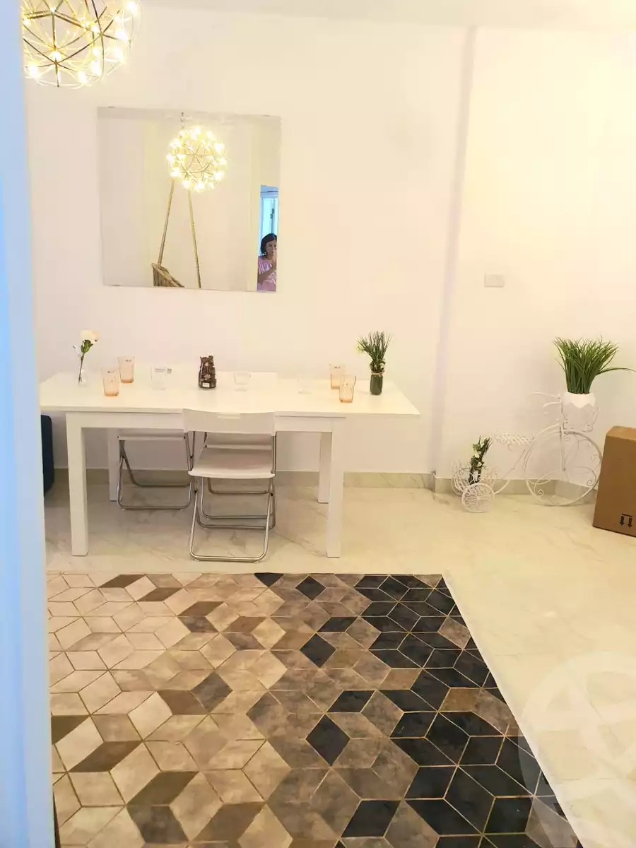 https://aqarmap.com.eg/en/listing/5292334-for-sale-cairo-new-cairo-lrhb-city-phase-5-talaat-mostafa-st