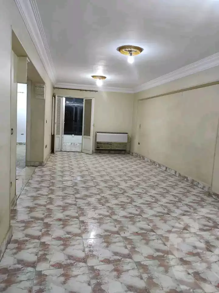 https://aqarmap.com.eg/en/listing/5294453-for-rent-cairo-el-zaytun-lzytwn-lshrqy-toman-bai-st