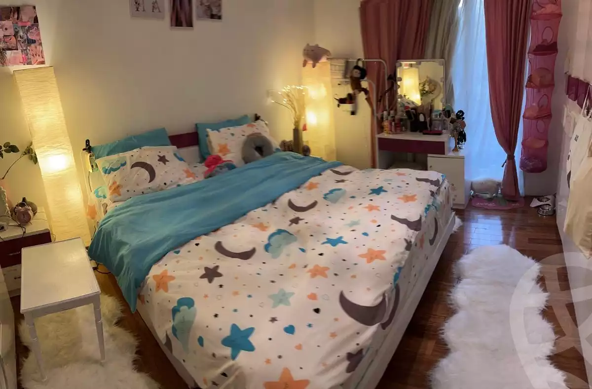 https://aqarmap.com.eg/ar/listing/5295635-for-sale-cairo-new-cairo-lrhb-city-phase-8