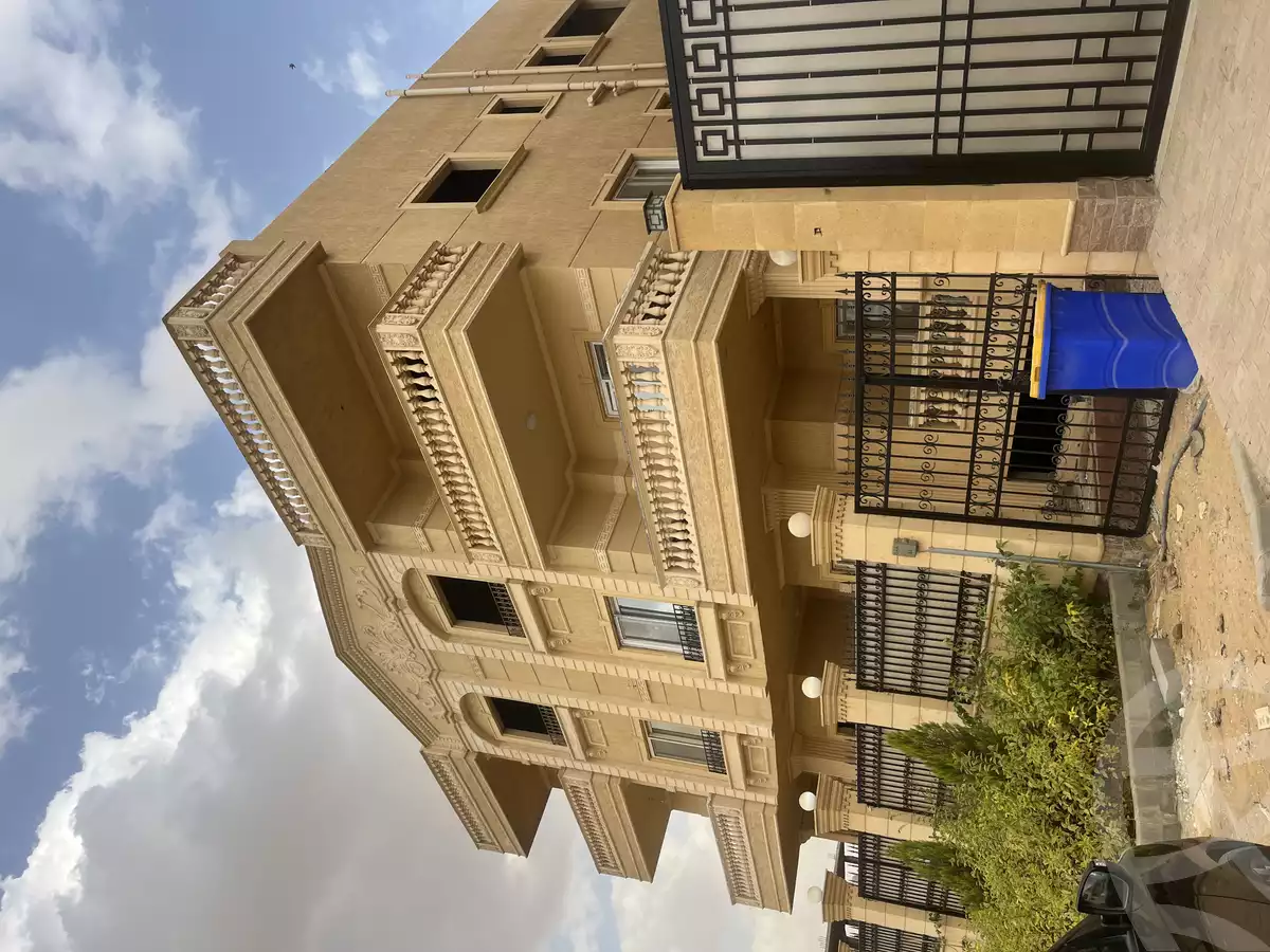 https://aqarmap.com.eg/ar/listing/5953491-for-sale-cairo-new-cairo-el-kornfol