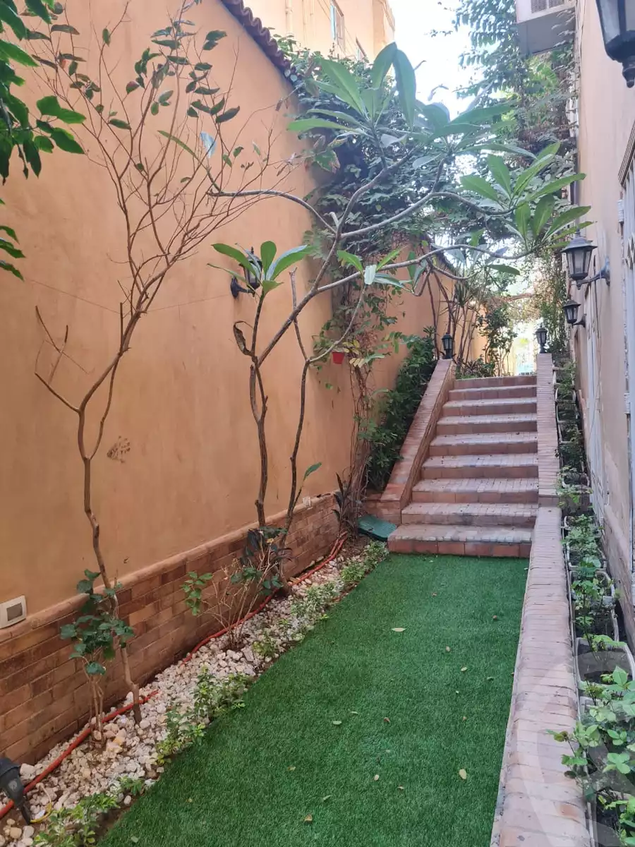 https://aqarmap.com.eg/ar/listing/5300217-for-sale-cairo-new-cairo-ganob-el-akadamiya-south-academy-h-amr-ibn-el-ass-st
