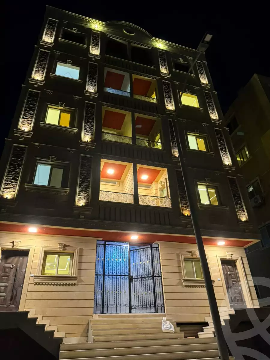 https://aqarmap.com.eg/en/listing/5302471-for-sale-cairo-6th-of-october-el-ahyaa-neighborhood-4th-district-no-7