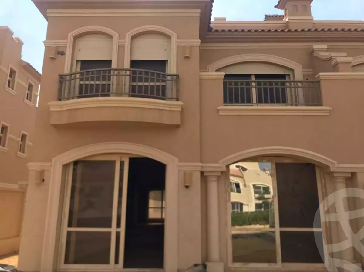 https://aqarmap.com.eg/en/listing/5304412-for-sale-cairo-new-cairo-compounds-el-patio-oro