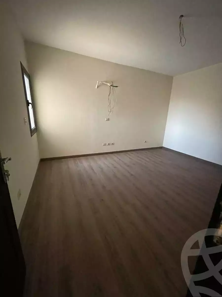 https://aqarmap.com.eg/en/listing/5307802-for-sale-cairo-new-cairo-compounds-el-deyar-mokhabarat