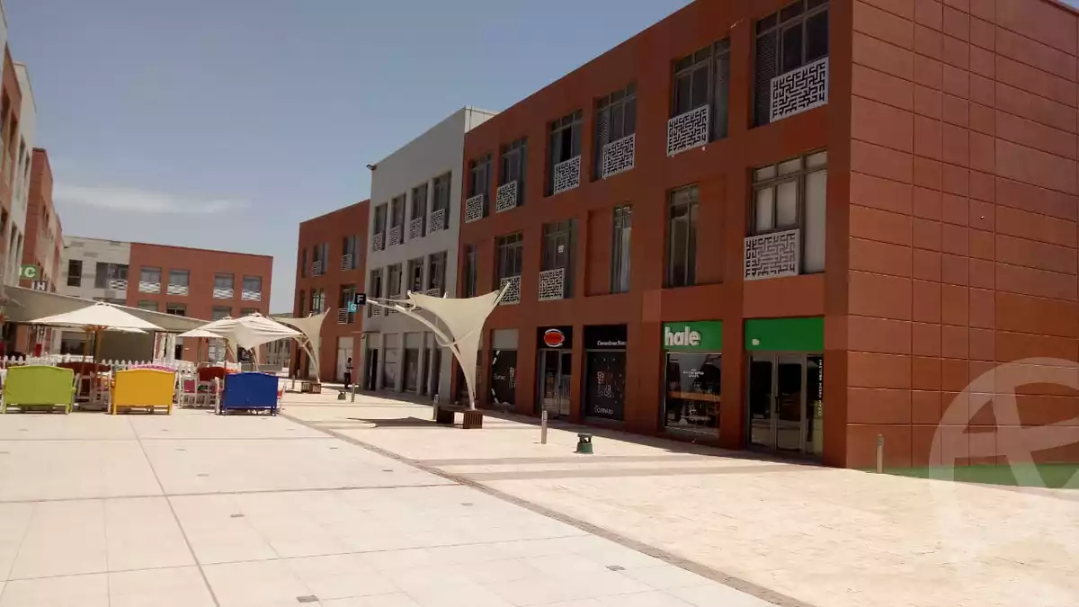 https://aqarmap.com.eg/en/listing/5309439-for-rent-cairo-el-sheikh-zayed-city-compounds-the-courtyard-mall-dorra