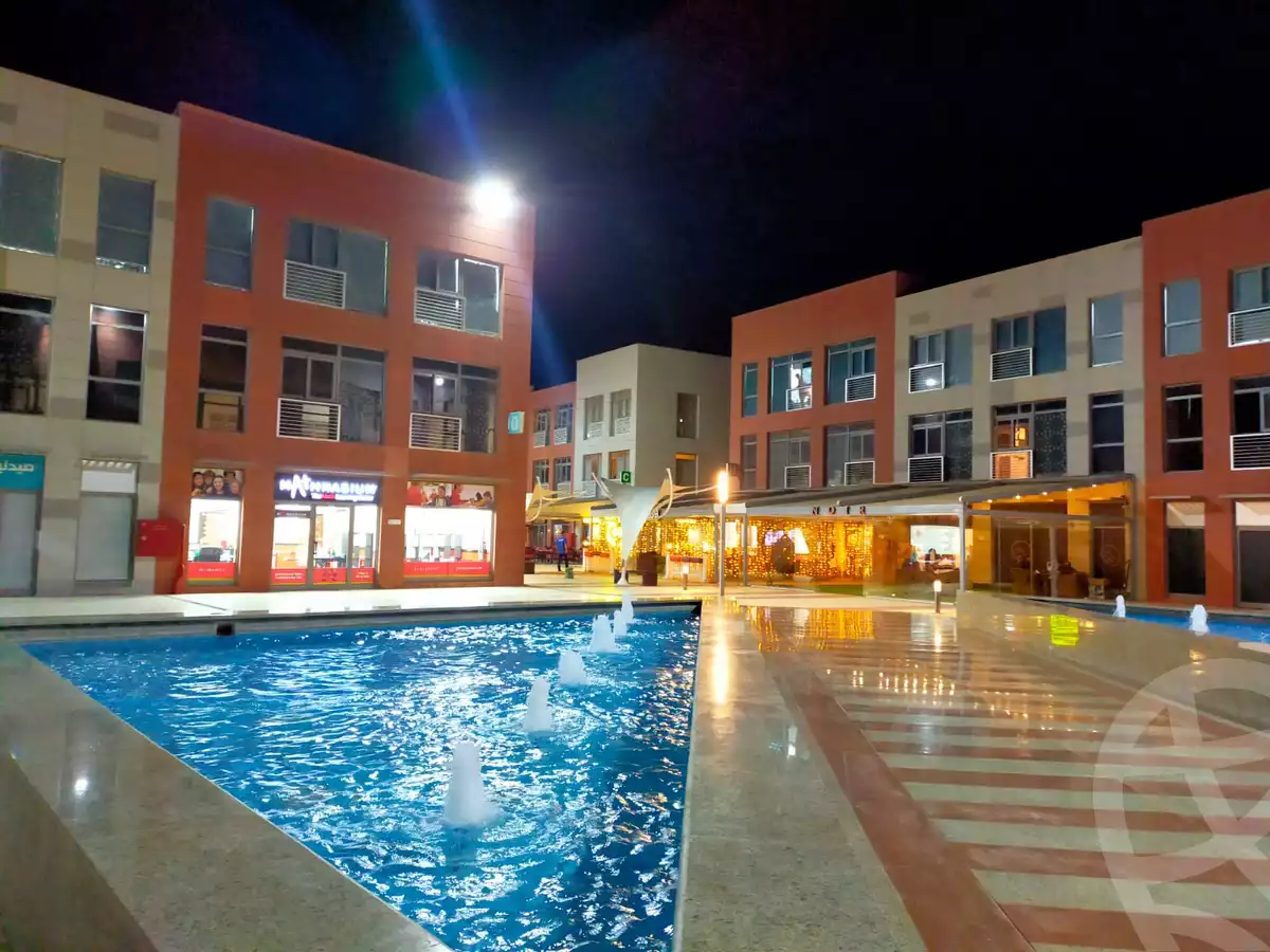 https://aqarmap.com.eg/en/listing/5309439-for-rent-cairo-el-sheikh-zayed-city-compounds-the-courtyard-mall-dorra