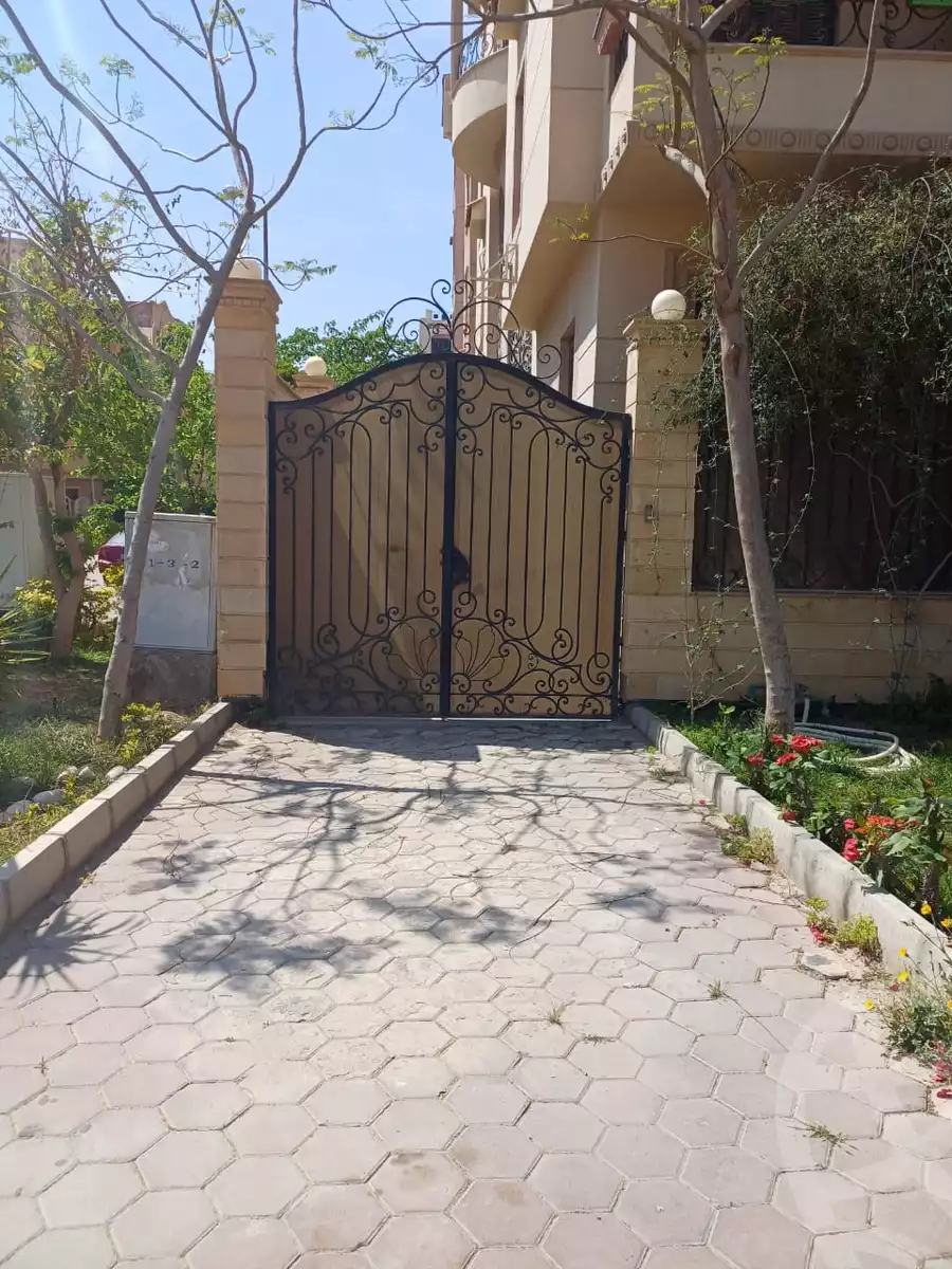 https://aqarmap.com.eg/ar/listing/5312094-for-rent-cairo-new-cairo-90th-street-south-teseen-st
