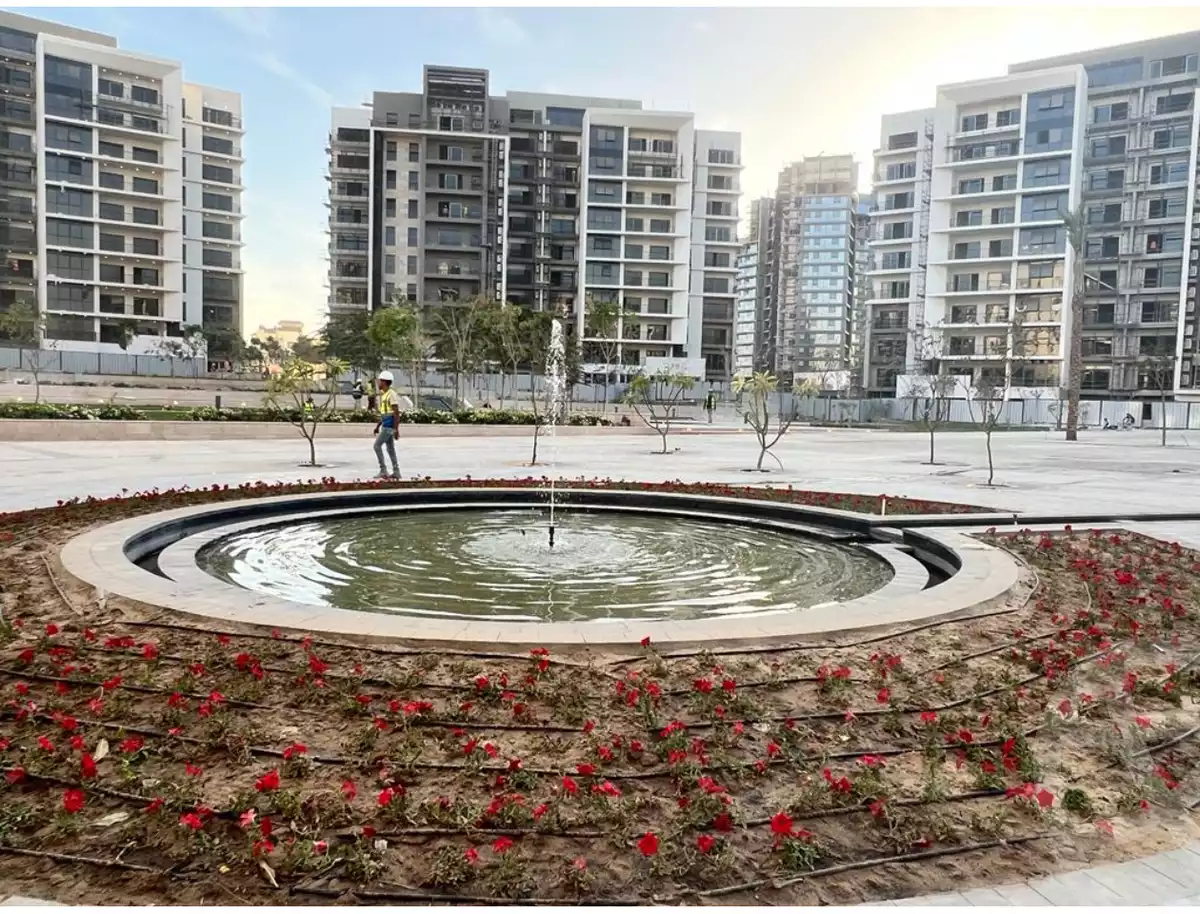 https://aqarmap.com.eg/en/listing/5314056-for-sale-cairo-el-sheikh-zayed-city-compounds-zyd-wr-llttwyr-park-towers-zed-el-sheikh-zayed-compound