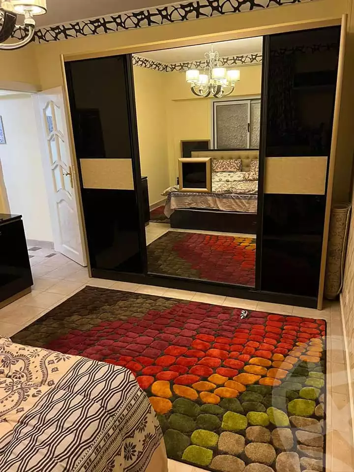 https://aqarmap.com.eg/ar/listing/5314810-for-rent-cairo-mokattam-lhdb-l-ly-shareaa-9