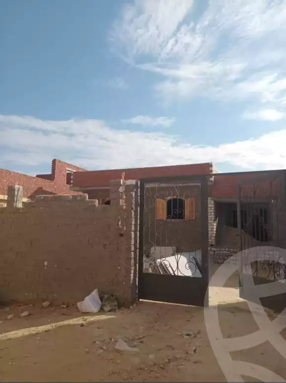 https://aqarmap.com.eg/en/listing/5318064-for-sale-marsa-matruh-marsa-matrouh-city-alam-el-roum-st