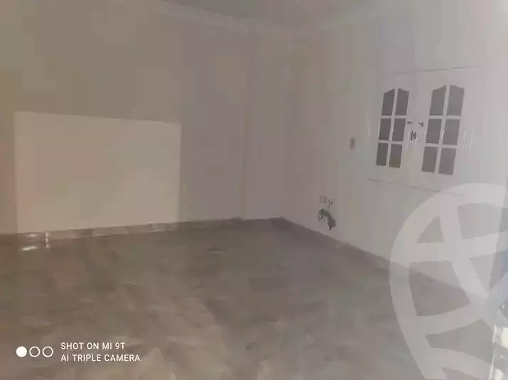 https://aqarmap.com.eg/en/listing/5324808-for-rent-cairo-mokattam-lhdb-l-ly-shareaa-9