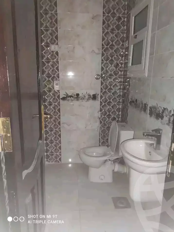 https://aqarmap.com.eg/en/listing/5324808-for-rent-cairo-mokattam-lhdb-l-ly-shareaa-9