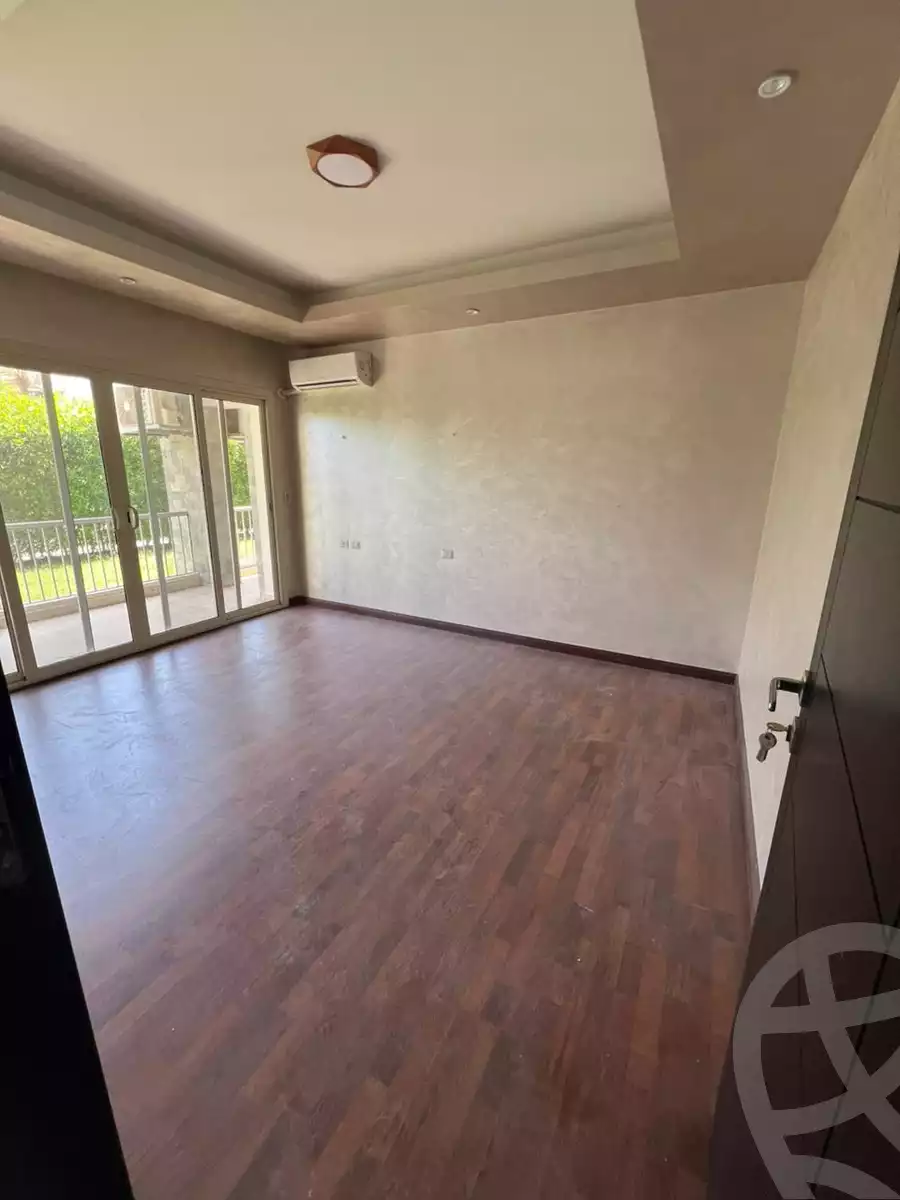 https://aqarmap.com.eg/en/listing/5326794-for-rent-cairo-el-sheikh-zayed-city-compounds-dh-drys