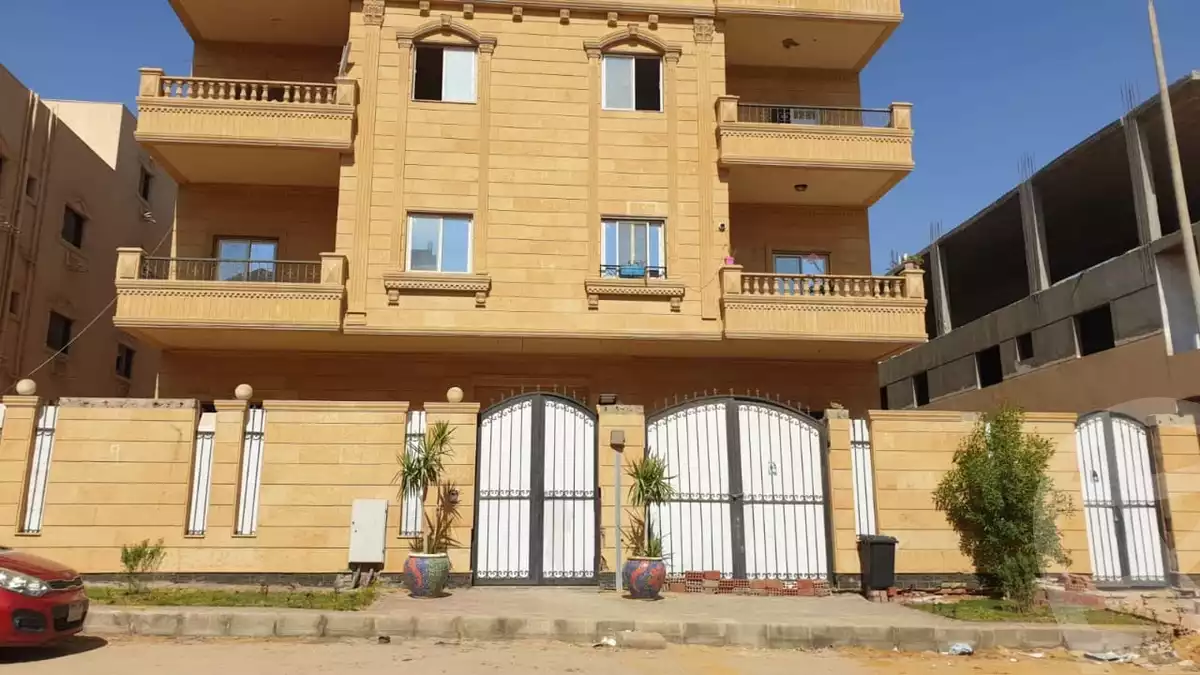 https://aqarmap.com.eg/en/listing/5969474-for-sale-cairo-new-cairo-el-kornfol-el-kornfol-1