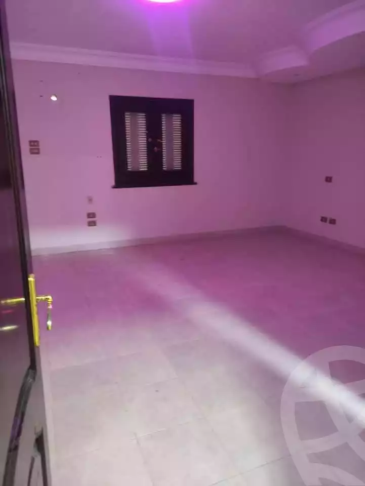 https://aqarmap.com.eg/en/listing/5331306-for-rent-cairo-mokattam-lhdb-l-ly-shr-krym-bnwn