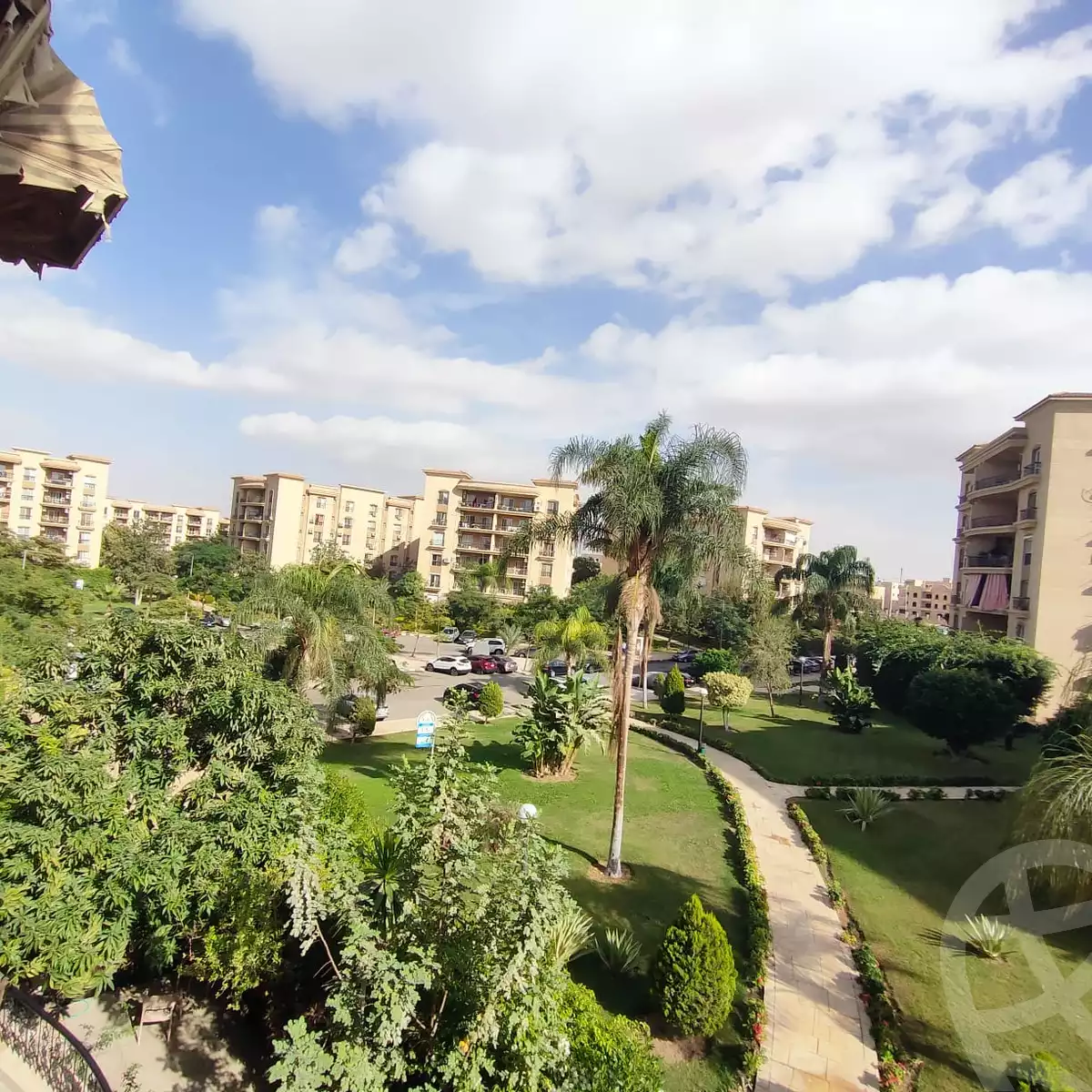 https://aqarmap.com.eg/en/listing/5331701-for-rent-cairo-new-cairo-lrhb-city-phase-8