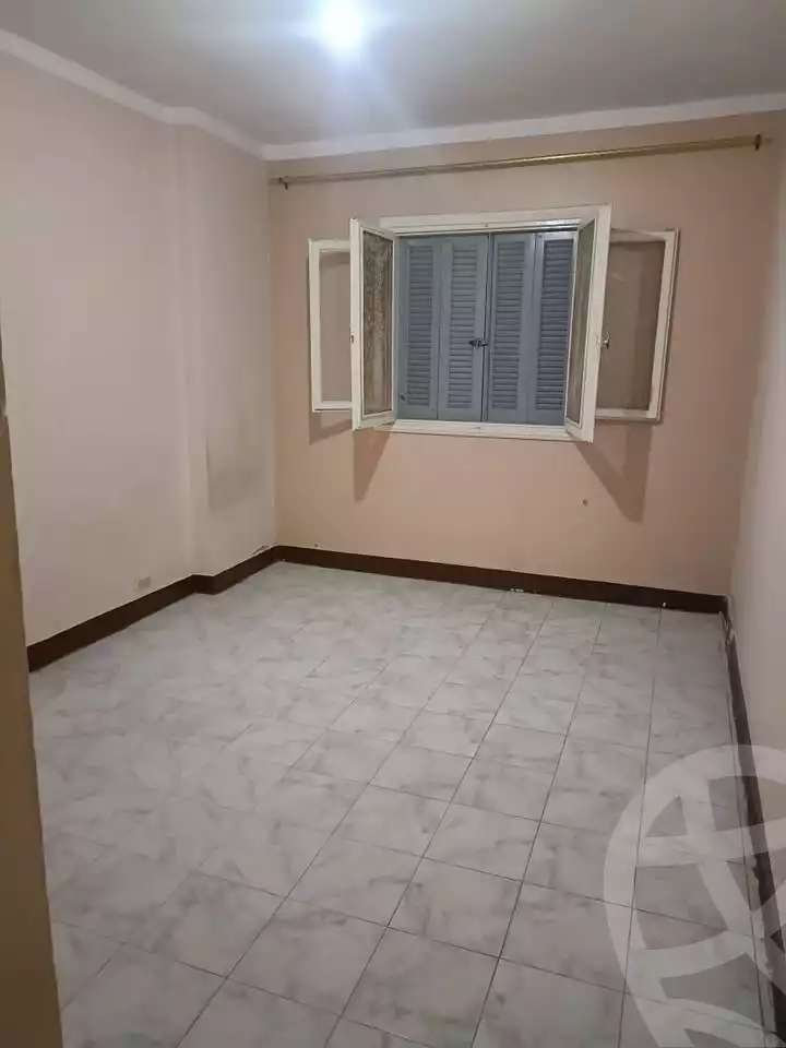 https://aqarmap.com.eg/en/listing/5332000-for-sale-alexandria-miami-shr-jml-bd-lnsr