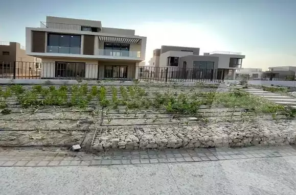 https://aqarmap.com.eg/en/listing/5333511-for-sale-cairo-new-heliopolis-compounds-sodic-east